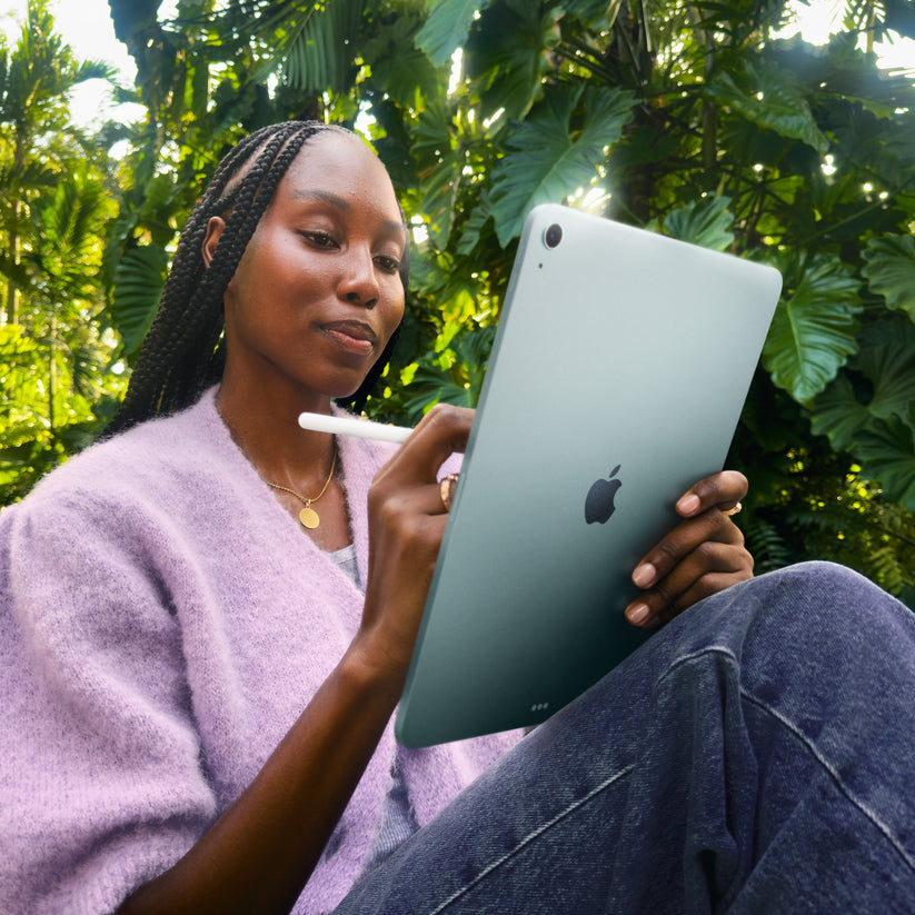 iPad_Air_11-inch_M3_WiFi_Blue_PDP_Image_Position_8__GBEN